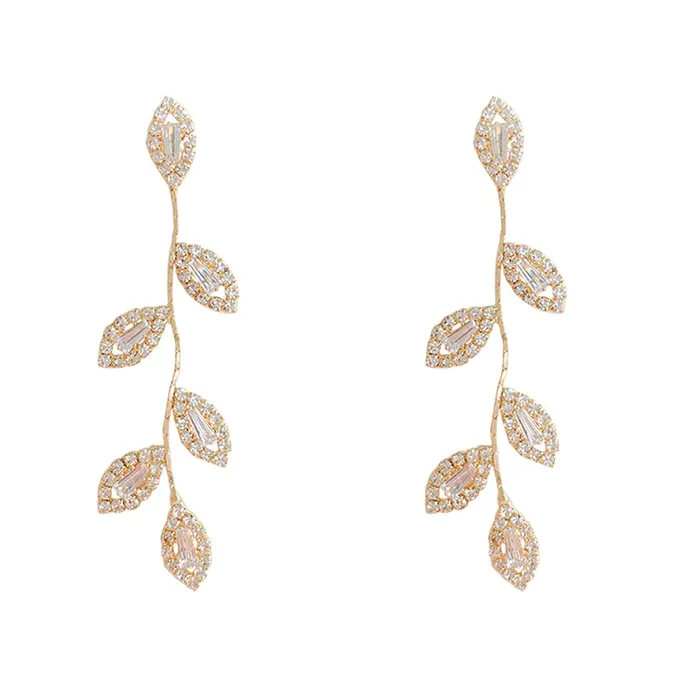 Necklaces Yellow Chimes Yellow Chimes Earrings For Women Gold Tone Elegant Leaf Drop Long Dangle Earrings For Women and Girls Necklaces Yellow Chimes Yellow Chimes Earrings For Women Gold Tone Elegant Leaf Drop Long Dangle Earrings For Women and Girls