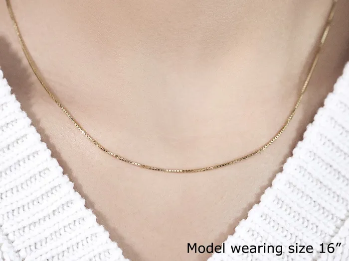 MayaMila Necklaces 14k Yellow Gold Octagonal Box Chain 10mm