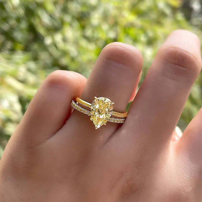 Shineofdiamond Golden Tone Pear Cut Yellow Gemstone Sterling Silver Wedding Bridal Set Rings Shineofdiamond Golden Tone Pear Cut Yellow Gemstone Sterling Silver Wedding Bridal Set Rings