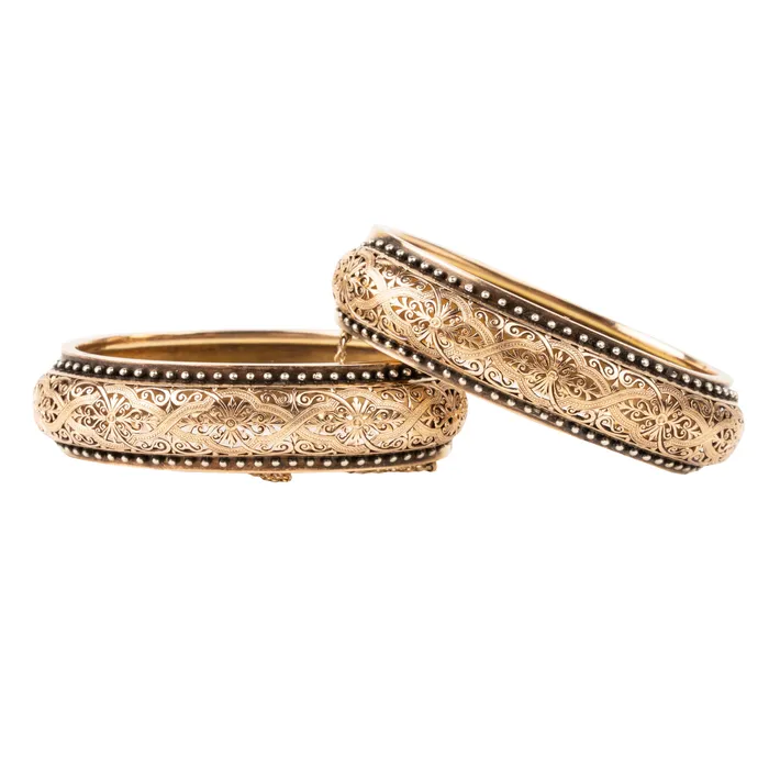 Bracelets Bell Bird Antiques Set of Victorian Era Pierced Work Gold Bangle Bracelets Bracelets Bell Bird Antiques Set of Victorian Era Pierced Work Gold Bangle Bracelets
