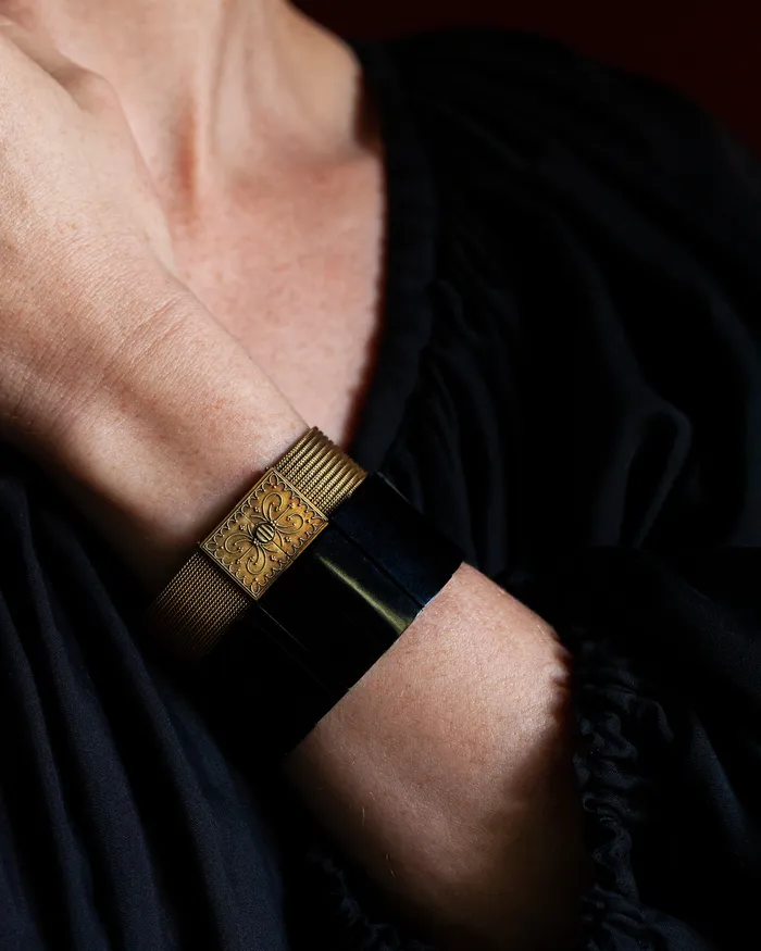 Bracelets Bell Bird Antiques Victorian Era Woven Gold Etruscan Revival Bracelet
