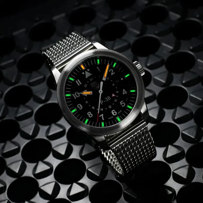 LUMONDI INC Earrings P38 LIGHTNING GMT 44 mm