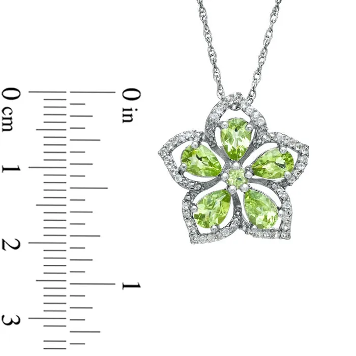 Goldia Peridot and White Topaz Flower Pendant in Sterling Silver Necklaces Goldia Peridot and White Topaz Flower Pendant in Sterling Silver Necklaces