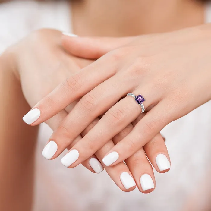 Goldia Rings Sterling Silver Amethyst and Diamond Ring